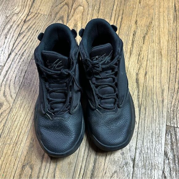 JORDAN YOUTH SHOES - Picture 2 of 7